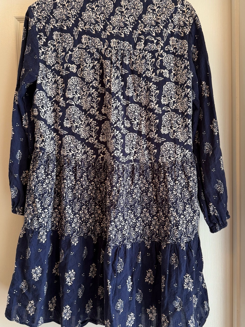 Maeve Tunic Dress Womens Medium Navy Blue Floral Paisley Tiered Tassel V-Neck - Picture 3 of 6